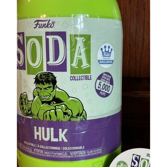 EXCLUSIVE LIMITED EDITION Hulk 3-Liter Funko Soda Marvel Comics Bruce Banner - Picture 2 of 2